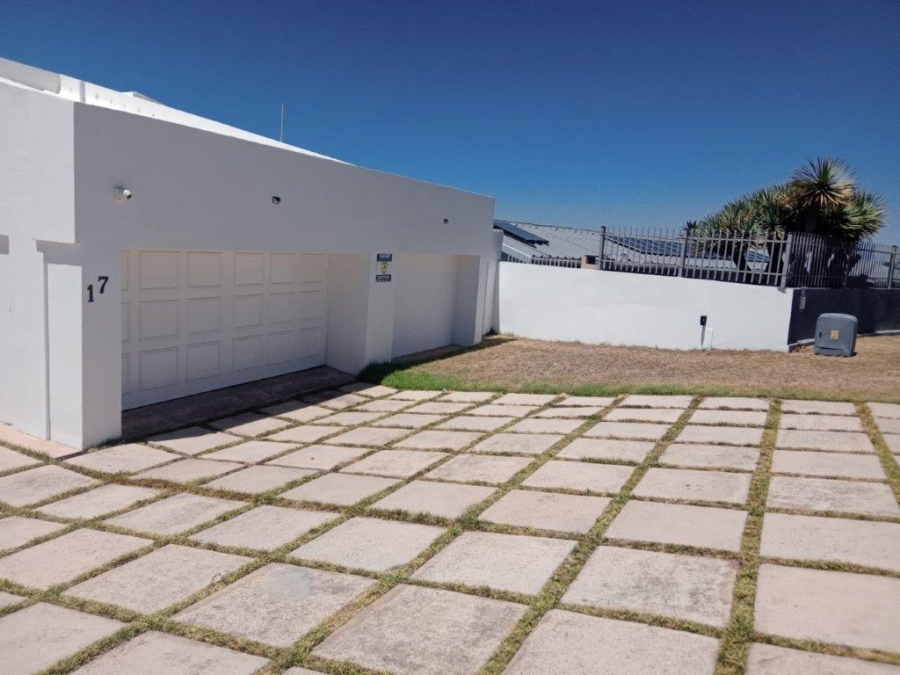 5 Bedroom Property for Sale in Ferreira Town Eastern Cape